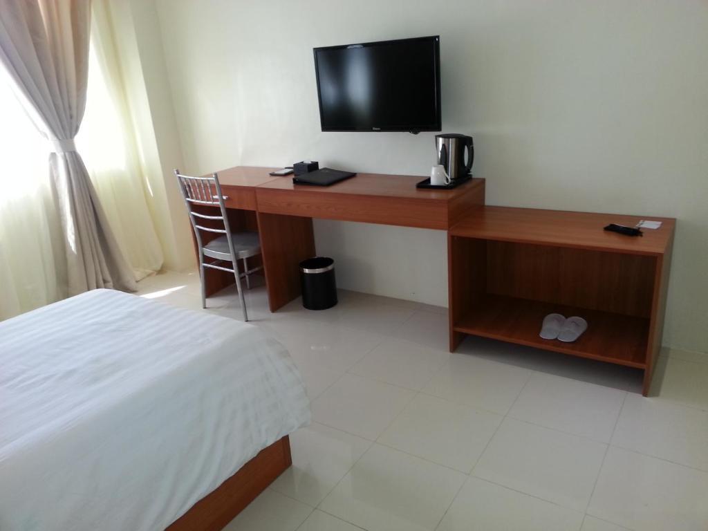 Parkway Hotel Surigao Buitenkant foto
