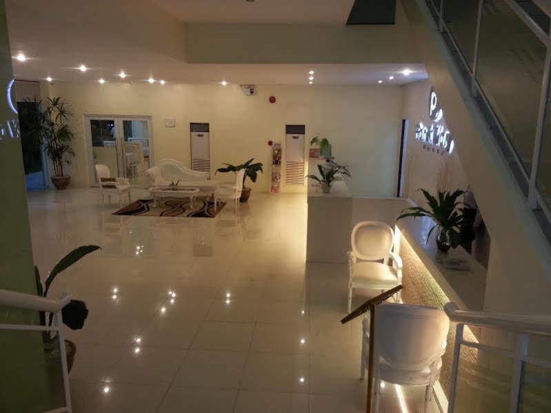 Parkway Hotel Surigao Buitenkant foto